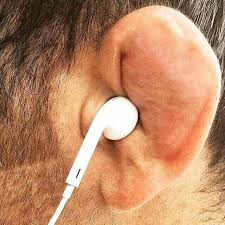 Not all cauliflower ear is created equal of course, so let's take a look at some of the worst occurrences in the brief history of mixed martial arts! Cauliflower Ear Debate Is Open Expert Fighting Tips