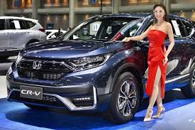 Prices and specifications are subjected to change without prior notice. Honda Cr V Vs Mitsubishi Xpander Specs And Feature Details Wapcar