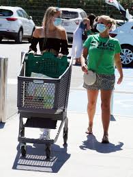 Kerry katona has responded to criticisms aimed at her daughter, following a recent instagram update that lilly posted showing some weight loss. Kerry Katona With Her Daughter Lilly Sue Mcfadden Shopping Candids In Spain 01 Gotceleb