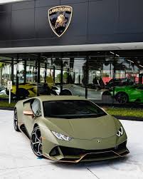 Lamborghini Huracan Evo Lamborghini Huracan Top Luxury Cars New Luxury Cars