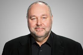 Denis Lessard's Instagram, Twitter & Facebook