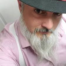 Andy Soto (@theroamingbartender)