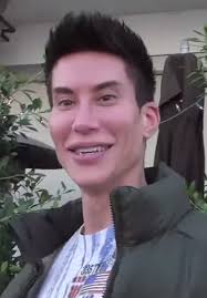 What's it like to go from being unattractive to gorgeous? Justin Jedlica Wikipedia