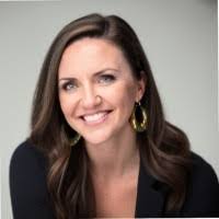 Sarah Tupper's Instagram, Twitter & Facebook