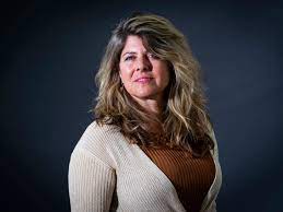 Follow naomi wolf and explore their bibliography from amazon.com's naomi wolf author page. Bf Ofltirdjbmm