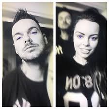 Damian Saunders (@dameace85)