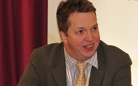 Recordando la visita de Nigel Short a Chile.