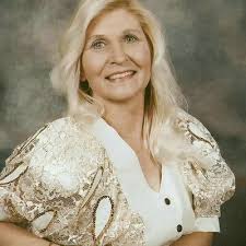 Bonnie Spano (@HSHCharity)