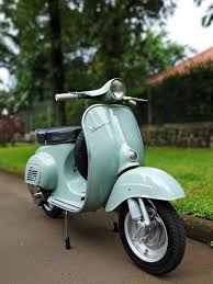 Image result for Chiaro Di Luna 1962 Piaggio
