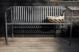 Diese Bank Von Hubsch Interior Ubersteht Jede Jahreszeit Interior Interior123 Interiorforall Interio Gartenbank Gartenbank Metall Hubsch Interior