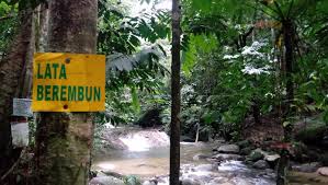Informazioni generali su sungai gadut. Air Terjun Jeram Lata Berembun Pantai Seremban Gunung Berembun