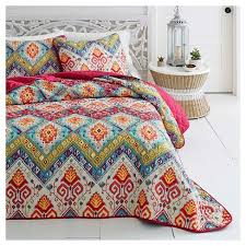 Check out our red quilt selection for the very best in unique or custom, handmade pieces from our quilts shops. Red Moroccan Nights Quilt Set Azalea Skye Target