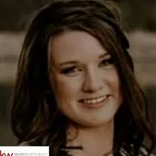 Anna Olander's Instagram, Twitter & Facebook