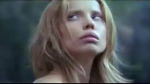 Run! Bitch Run! (2009)