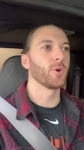 Aaron Bumbaugh's Instagram, Twitter & Facebook