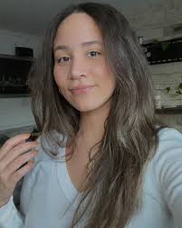 Anabel Jimenez's Instagram, Twitter & Facebook