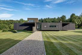 Ar design studio and black house in kent livegreenblog. Black House Ar Design Studio Archdaily