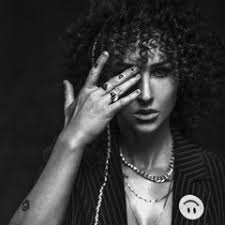 Stream Hannah Wants Feat. Ara