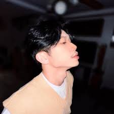 Ootd 👚 @foldedandhungph 👟 @vansphilippines 😎 @sunniesstudios