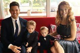 Check spelling or type a new query. Michael Buble So Verbringt Sohn Noah Das Weihnachtsfest Gala De