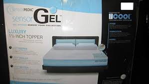 Sensorpedic Sensorgel 1 5 Inch Queen Memory Foam Mattress Topper Review Queen Memory Foam Mattress Memory Foam Mattress Topper Memory Foam Mattress