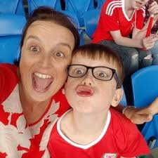 Kathryn Chadwick (@Kathchad)