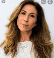 Hi fans,If you are devoted fan of mine,Can I get Big "YESSS" from you❤️