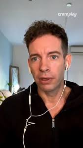 💃Eva Carrasco entrevista, en Aquí hay Duende, a @piporomeroguitar, "Un  poeta de 6 cuerdas", La entrevista completa en la web de CMMPlay