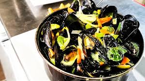 La Cantine Du Quai Palavas Les Flots Menu Prix Restaurant Avis Tripadvisor