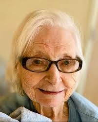 Reba Bryant's Instagram, Twitter & Facebook