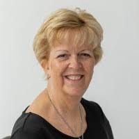 Sherri Hook's Instagram, Twitter & Facebook