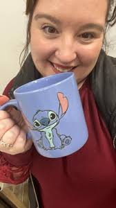 I feel like a whole new person 😍😍😍 I LOVE a new set of nails but love  them even more when we accidentally find my wedding day nails 😍😍😍😍😍 If  you need