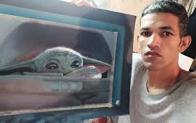 Hi my best friend added me to the group, and I wanted to share my artwork !  I work in pencil & pencilcrayon