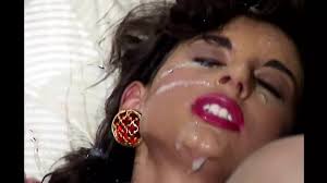 Sarah, jung und 3 Männer | xHamster