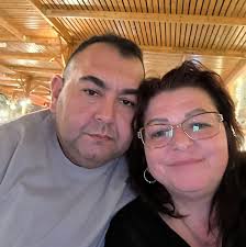 Vyhasl mladý život:  https://cnn.iprima.cz/zemrel-kamil-sir-stacil-se-stat-tatou-454646