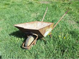 Berkereta, kereta, kereta angin, kereta api, kereta baja, kereta barang, kereta bogi, kereta dorong, kereta gandeng, kereta gandengan, kereta jenazah, kereta kuda, kereta lereng, kereta makan. Mengenai Kereta Roda Taman Roda Satu Memasang Kereta Kebun Dengan Satu Roda