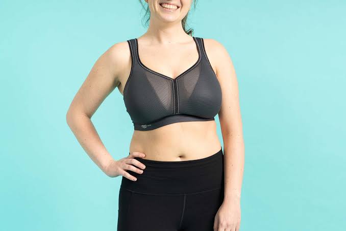 Do padded sports bras hide nipple piercings?