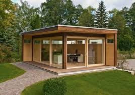 Gartenhaus Aus Paletten Google Suche Gartenhaus Modern Design Gartenhaus Und Gartenhaus Holz