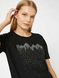 Black Women Stone Detailed T Shirt 0kak13218ek999 Koton Kadin Tisort Kadin Olmak Moda Stilleri