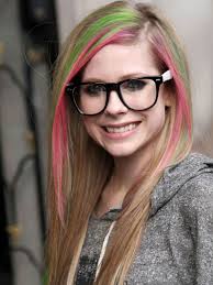 Avril Lavigne Photo Avril Lavigne Hair Streaks Green Hair Streaks Hair Highlights