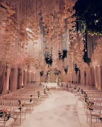 Luxurious wedding table decoration ideas. Top 20 Luxury Wedding Decor Ideas With Romantic Glamour Deer Pearl Flowers