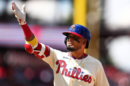 Photos of Phillies loss to Braves