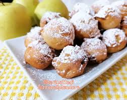 Ricetta di cuoca rita del 20 gennaio 2019. Frittelle Alle Mele Con Uvetta E Pinoli