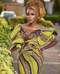 Si pinterest est une importante source d'inspiration pour moi (je peux y passer des heures à parcourir les nombreux tableaux et pins sur des modèles wax), la . Pin By Amadine Aimaro On Ankara Fashionista Latest African Fashion Dresses African Print Fashion Dresses African Clothing Styles