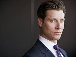 Damon Runyan's Instagram, Twitter & Facebook