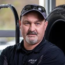 Jim Hively's Instagram, Twitter & Facebook