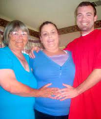 72 Year Old Granny Has Affair With Grandson Pearl Carter Hires Surrogate Daily Mail Online