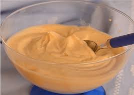 La Mousse Praline Minute Est Un Entremets A Base Creme Patissiere De Beurre Pommade Mousse Praline Gateau Au Chocolat Hyper Moelleux Recette Creme Patissiere