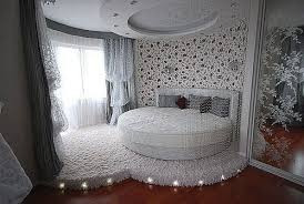 I bet they'd be a good time. The Circle Room Design