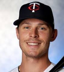 Max Kepler's Instagram, Twitter & Facebook